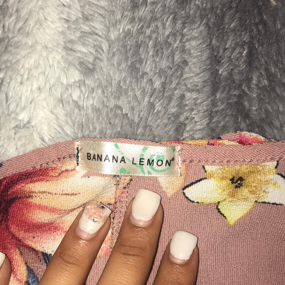 Top - Picture 3 of 3